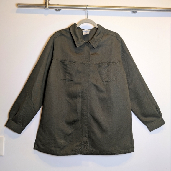 White Stag Tops - Vintage White Stag Woman Army Green Shacket Size 18W